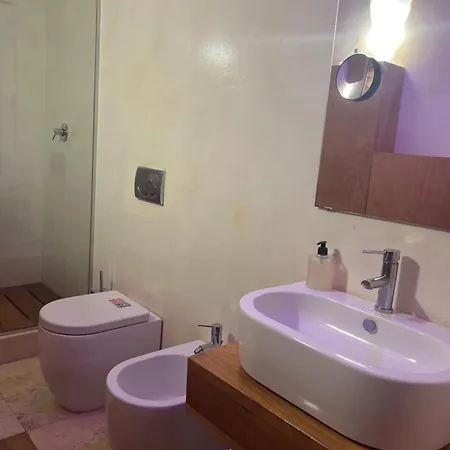 Basement Art Bedroom Ubytování v soukromí