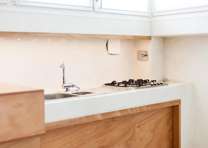 Проживание в семье Priscilla And Poldino'S House A Cozy Artist Home With Cats